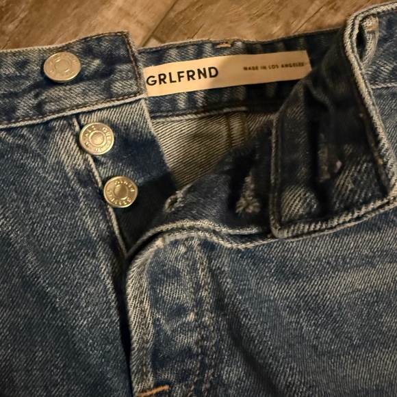 GrIfrnd The Helena Cut Off High Rise Distressed Denim Shorts Size 26 - Picture 2 of 4
